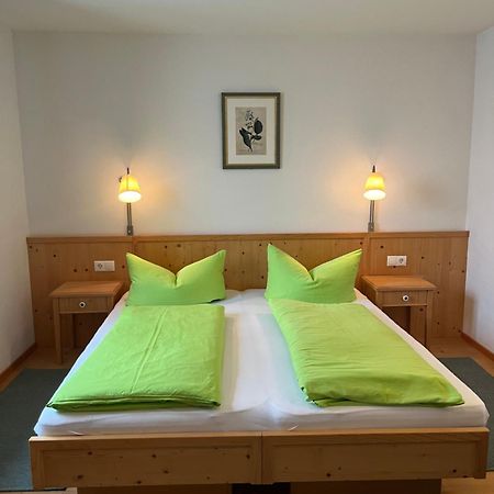 Walserklause Ferienwohnung Raggal エクステリア 写真