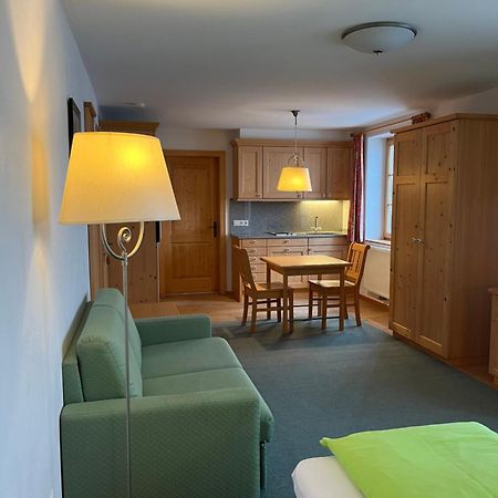 Walserklause Ferienwohnung Raggal エクステリア 写真